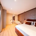 Apartamento Dea's Blloku *