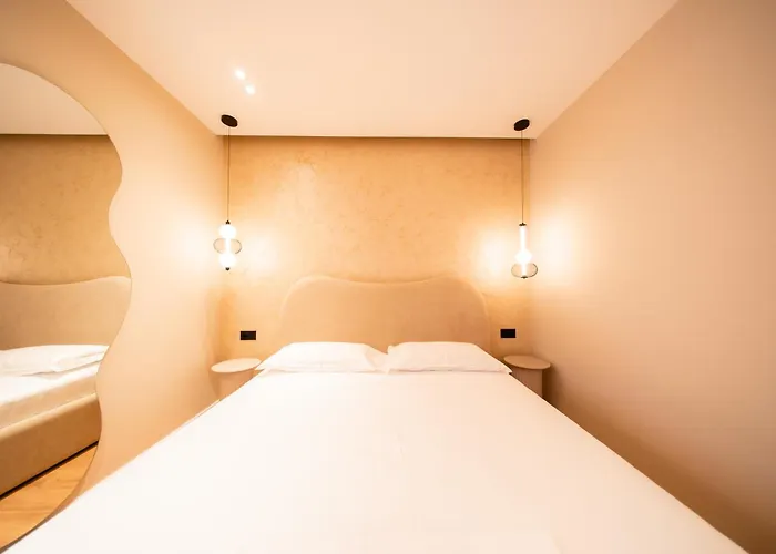 Dea's Blloku Appartement Tirana